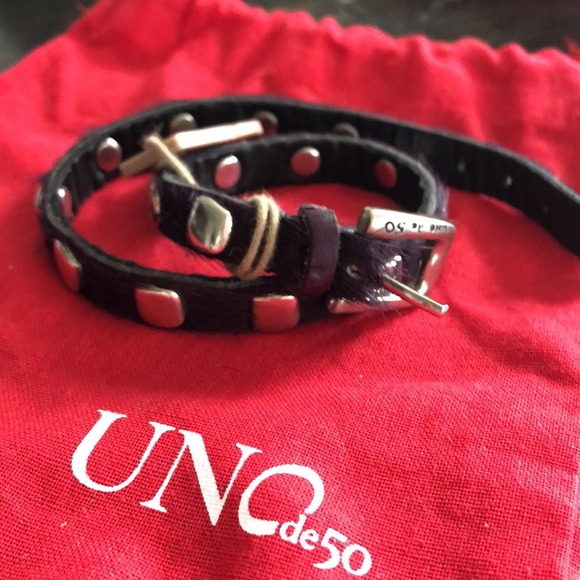 Uno de 50 purple Cowhide calfskin leather bracelet with silver-plated rivets. - Picture 8 of 8